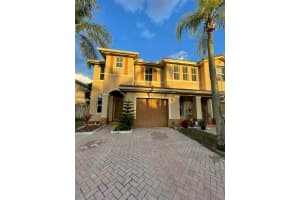 212 Riverwalk Cir, Sunrise, FL 33326, Sold 03/29/23