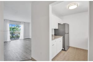 6503 Winfield Blvd, Margate, FL 33063, Sold 05/03/23
