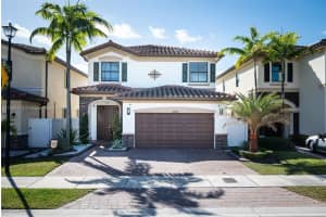 3442 W 88th St, Hialeah, FL 33018, Sold 04/17/23