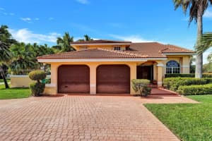 20100 Red Run Dr, Hialeah, FL 33015, Sold 06/15/23