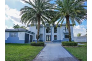 6780 N Augusta Dr, Hialeah, FL 33015, Sold 05/24/23