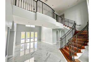 6780 N Augusta Dr, Hialeah, FL 33015, Sold 05/24/23