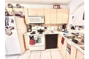 1250 SE 29th St UNIT 105, Homestead, FL 33035, Sold 03/27/23