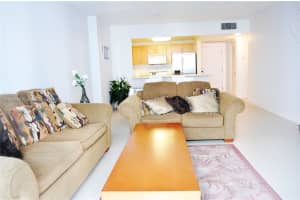 2301 Collins Ave APT 919, Miami Beach, FL 33139, Sold 06/01/23