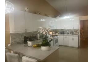 2773 W 54th St, Hialeah, FL 33016, Sold 04/07/23