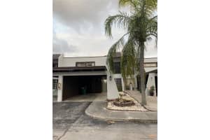 6524 Kendale Lakes Dr, Miami, FL 33183, Sold 05/04/23