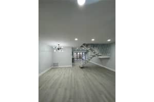 6524 Kendale Lakes Dr, Miami, FL 33183, Sold 05/04/23