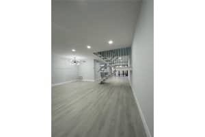 6524 Kendale Lakes Dr, Miami, FL 33183, Sold 05/04/23