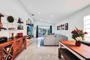 8707 SW 214th St, Cutler Bay, FL 33189, Sold 03/31/23