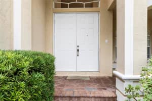 8905 SW 207th St, Cutler Bay, FL 33189, Sold 04/27/23