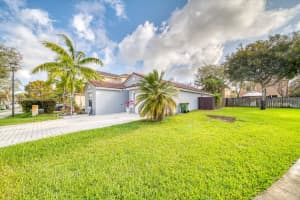 1635 SE 20th Pl, Homestead, FL 33035, Sold 04/06/23