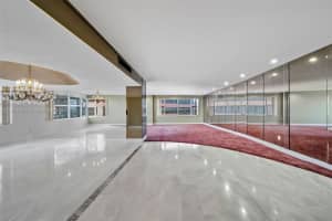5255 Collins Ave #5j, Miami, FL 33140, Sold 09/08/23