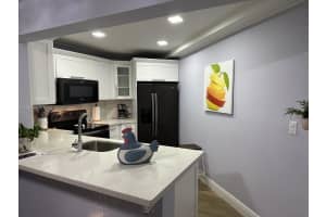 10241 NW 9th St Cir Apt 105-5, Miami, FL 33172, Sold 05/05/23