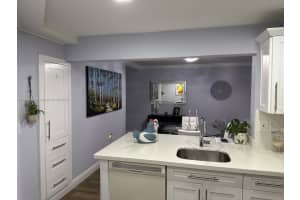 10241 NW 9th St Cir Apt 105-5, Miami, FL 33172, Sold 05/05/23