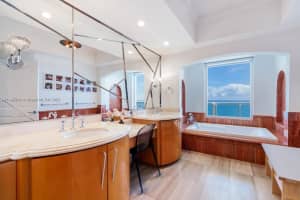 17875 Collins Ave #4101, Sunny Isles Beach, FL 33160, Sold 01/19/24