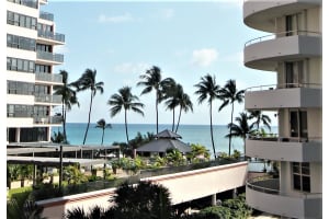 5161 Collins Ave APT 403, Miami Beach, FL 33140, Sold 10/10/23