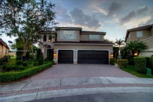19254 Crystal St, Weston, FL 33332, Sold 04/28/23
