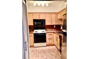 11780 SW 18th St Apt 312-2, Miami, FL 33175, Sold 06/15/23