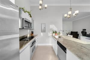 185 SW 7th St APT 4400, Miami, FL 33130, Sold 05/09/23