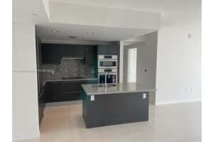 7825 NW 107th Ave, Doral, FL 33178, Sold 04/17/23