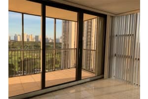 20301 W Country Club Dr APT 1229, Aventura, FL 33180, Sold 08/14/23