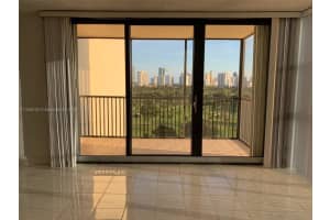 20301 W Country Club Dr APT 1229, Aventura, FL 33180, Sold 08/14/23