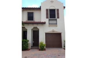 17300 SW 153rd Ave, Miami, FL 33187, Sold 05/02/23