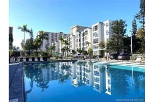 17620 Atlantic Blvd APT 417, Sunny Isles Beach, FL 33160, Sold 04/12/23