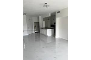 18344 NW 68th Ave f, Hialeah, FL 33015, Sold 03/31/23