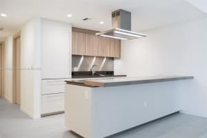 1000 Brickell Plaza #3307, Miami, FL 33131, Sold 05/17/23