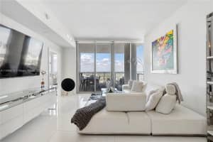 851 NE 1st Ave #3600, Miami, FL 33132, Sold 04/28/23