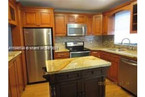 6001 Shaker Wood Cir APT 205, Tamarac, FL 33319, Sold 04/11/23