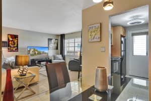 17001 NE 13th Ave APT 210, Miami, FL 33162, Sold 11/13/23