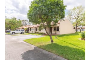 5983 SW 112th Way, Cooper City, FL 33330, Sold 04/04/23