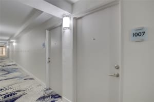 3001 S Ocean Dr APT 1007, Hollywood, FL 33019, Sold 04/28/23