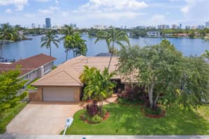 20921 NE 21st Ct #2, Miami, FL 33179, Sold 04/20/23