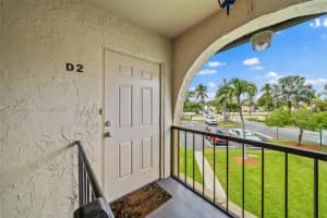 301 Pine Ridge Cir d 2, Greenacres, FL 33463, Sold 07/18/23
