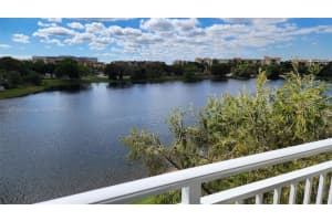 9359 Fontainebleau Blvd, Miami, FL 33172, Sold 03/28/23