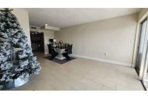 9359 Fontainebleau Blvd, Miami, FL 33172, Sold 03/28/23
