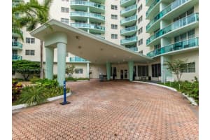 3901 S Ocean Dr #12b, Hollywood, FL 33019, Sold 08/11/23