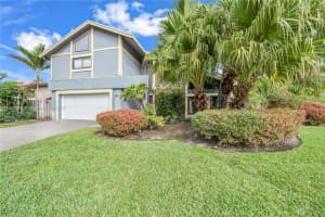 247 NE 199th Ln, Miami, FL 33179, Sold 04/04/23