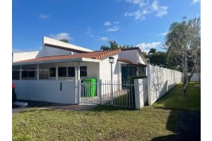 8276 NW 36th St a, Sunrise, FL 33351, Sold 03/22/23