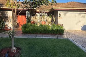 23297 Lago Mar Cir, Boca Raton, FL 33433, Sold 05/29/23