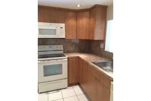 11239 N Kendall Dr APT E216, Miami, FL 33176, Sold 04/18/23
