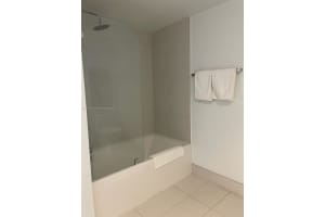 2602 E Hallandale Beach Blvd r604, Hallandale Beach, FL 33009, Sold 05/03/23