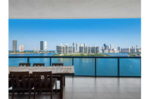 3300 NE 188th St APT 917, Aventura, FL 33180, Sold 12/05/23