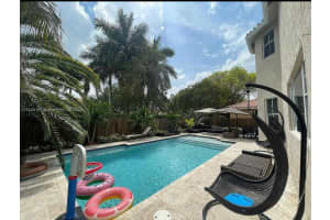 16742 Sw 36th Ct