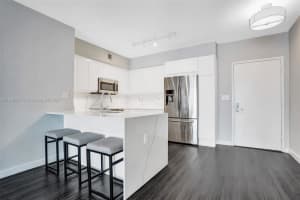325 S Biscayne Blvd #2915, Miami, FL 33131, Sold 06/08/23