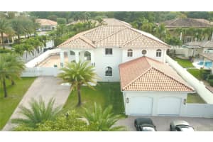 7233 SW 122 Pl, Miami, FL 33183, Sold 06/05/23