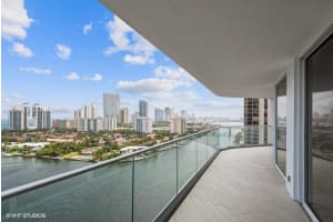19707 Turnberry Way #19h, Aventura, FL 33180, Sold 10/11/23